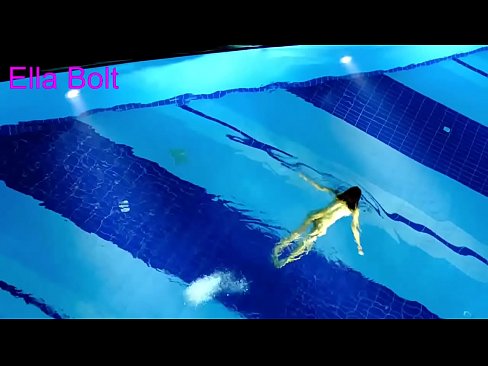 ❤️ Jeg kan ikke stoppe med at se, ung blondine fanget i at svømme nøgen i ELLA BOLT resort pool Kvalitets porno at da.nastypornpics-com.ru ️❤